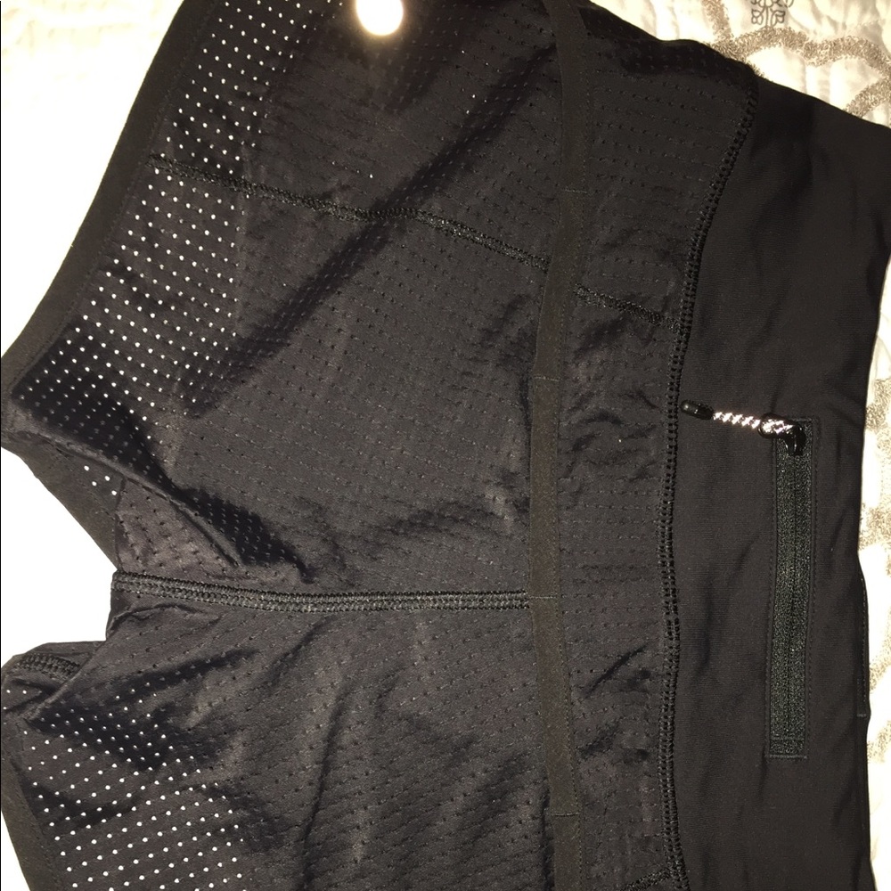Lululemon Black Mesh Speed Shorts Size 2, EUC